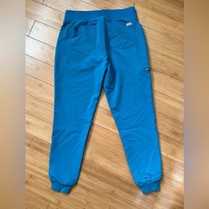 Figs jogger scrub bottoms